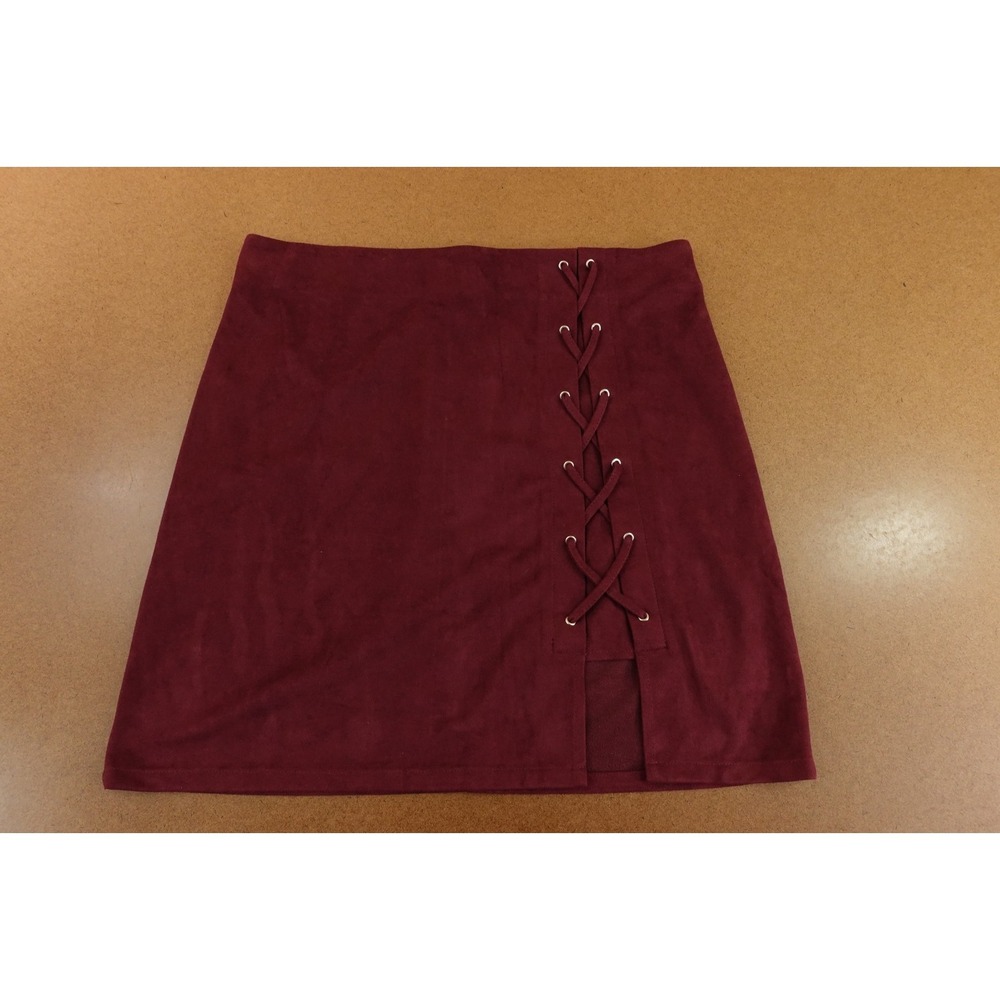 Onetheland Womens Size Large Maroon Faux Suede Lace Up Side Mini Skirt New